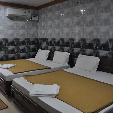 C.M. Hotel Pennagaram ภายนอก รูปภาพ